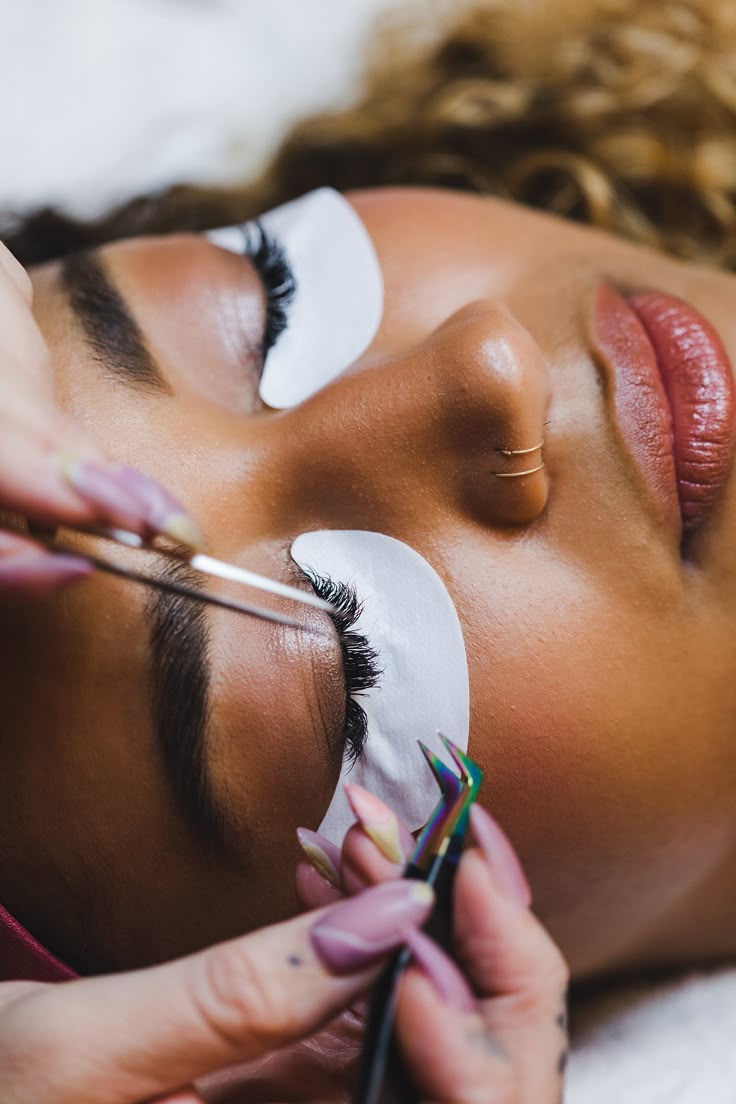 LASHES