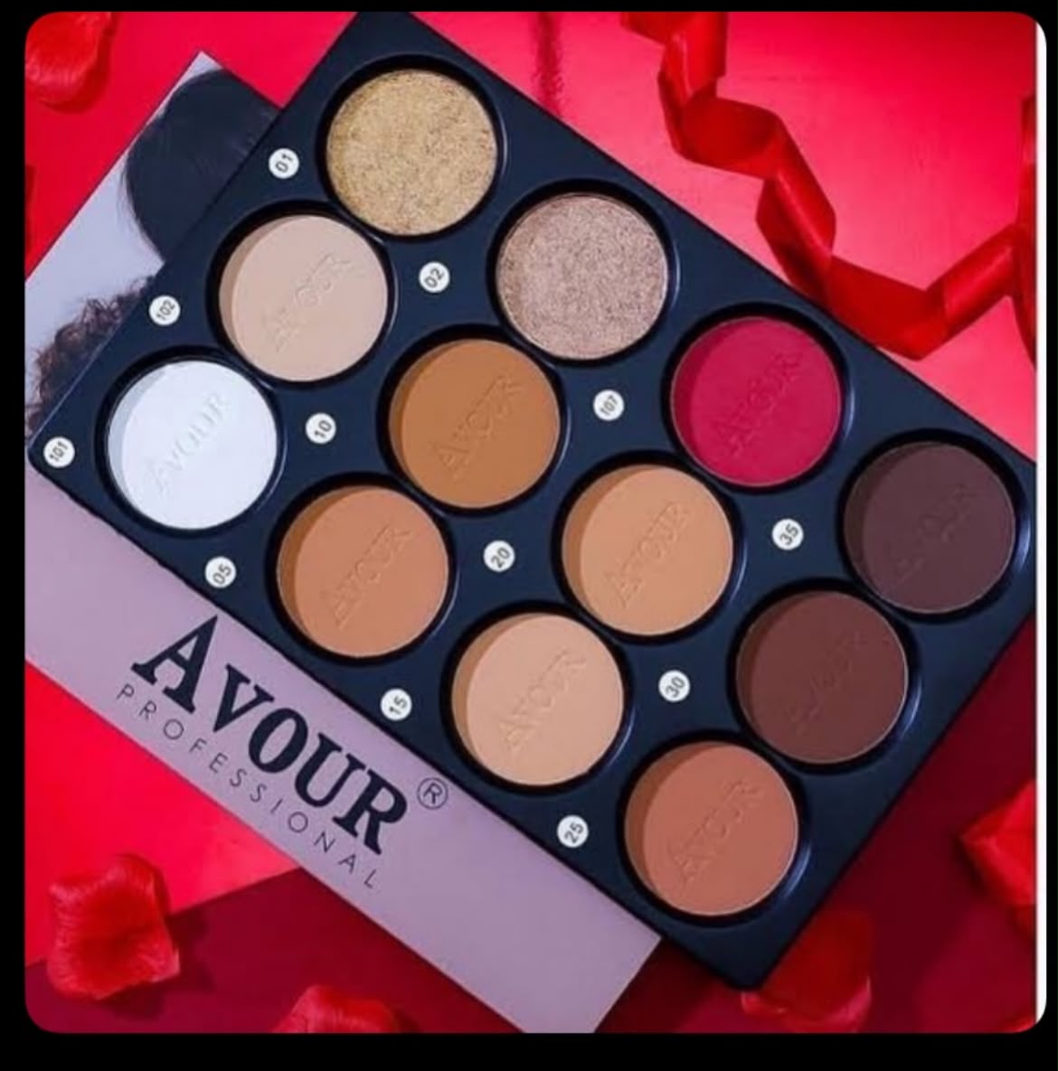 Avour powder pallet big