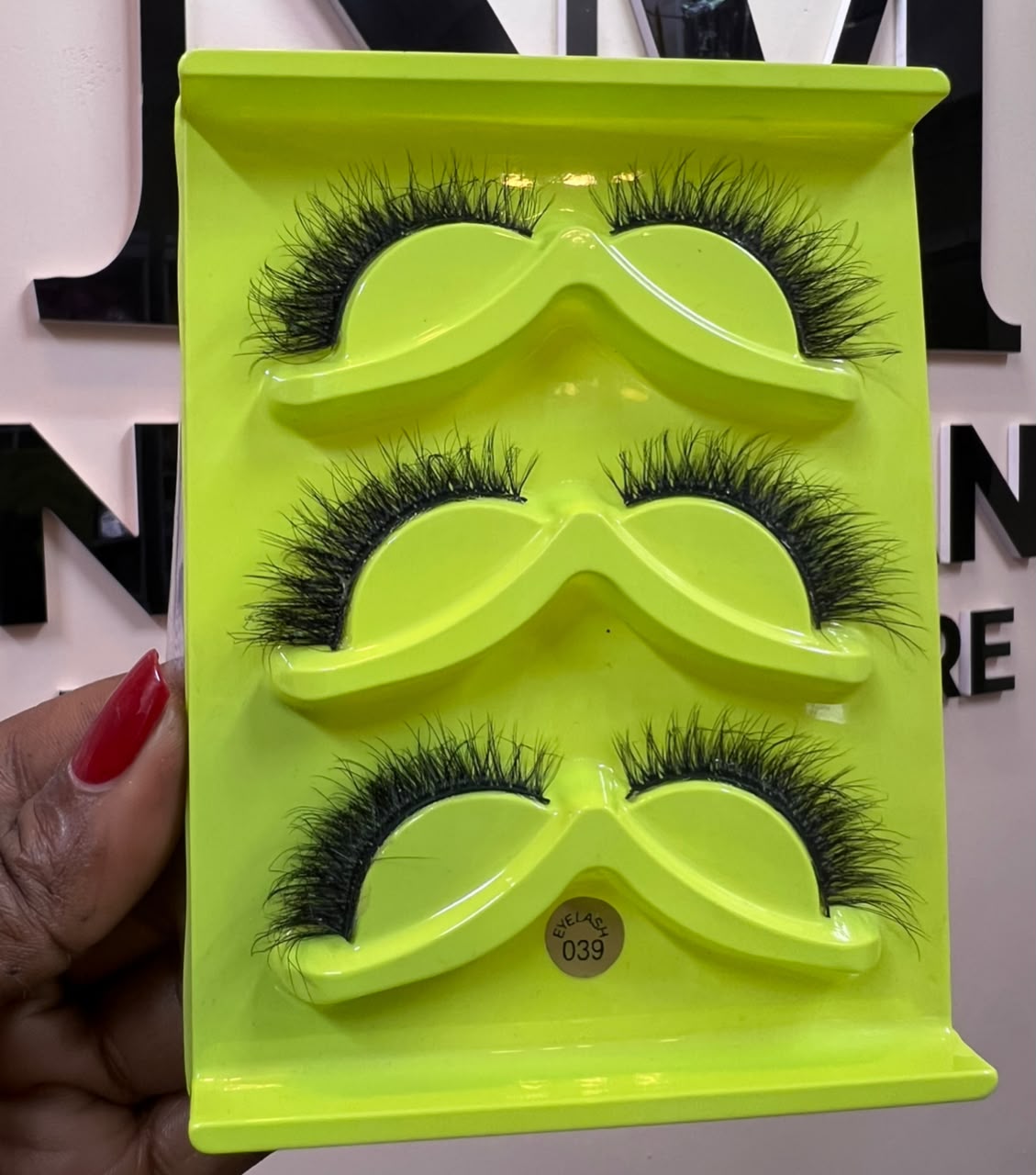 Lashes 10000