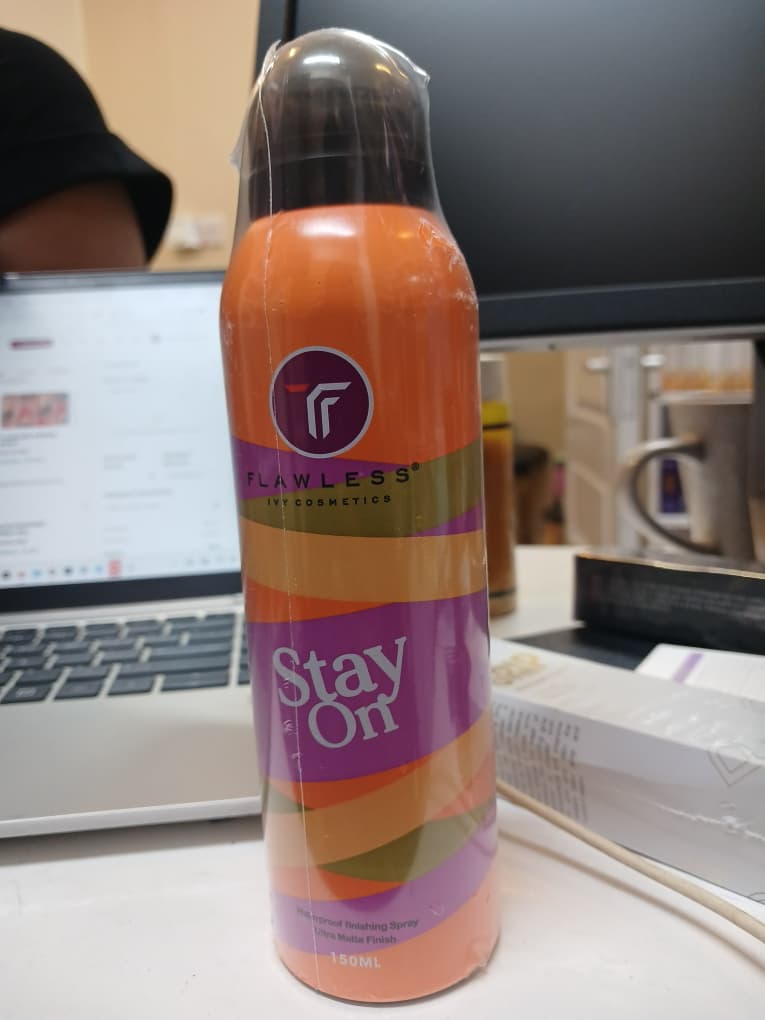 Stay on spray medium