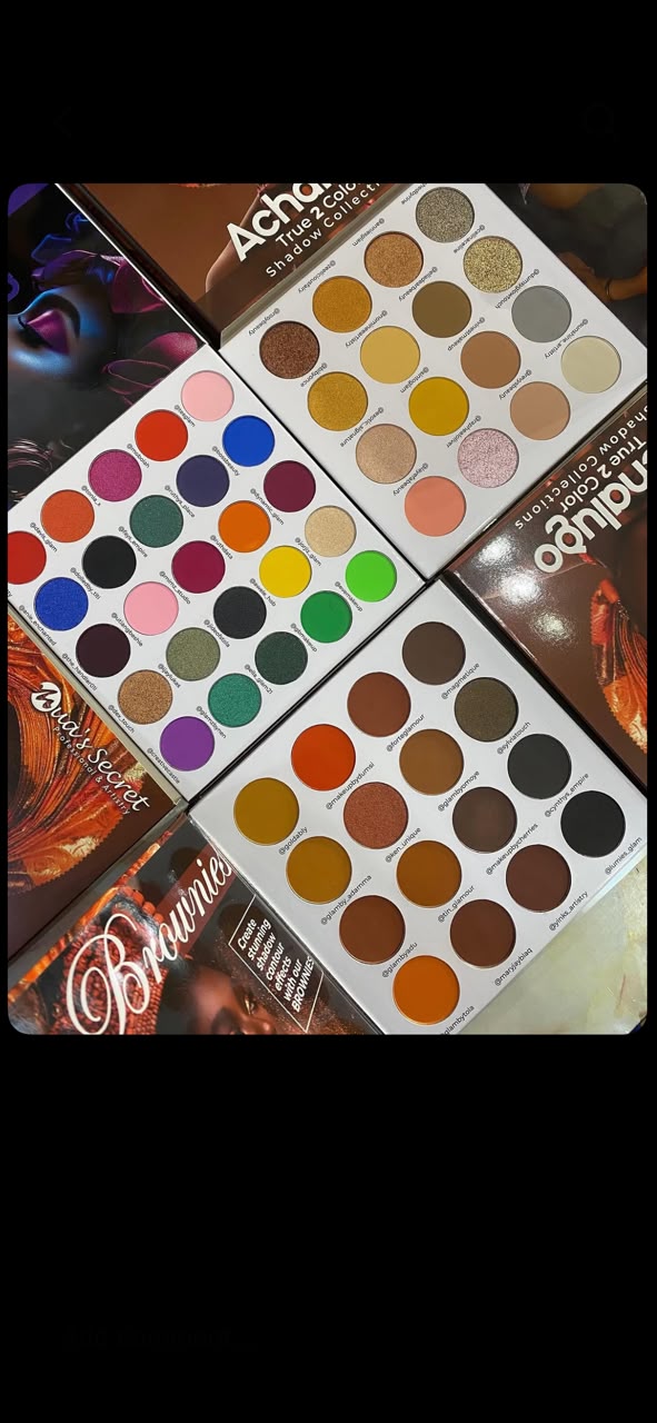 Achaluga eyeshadow