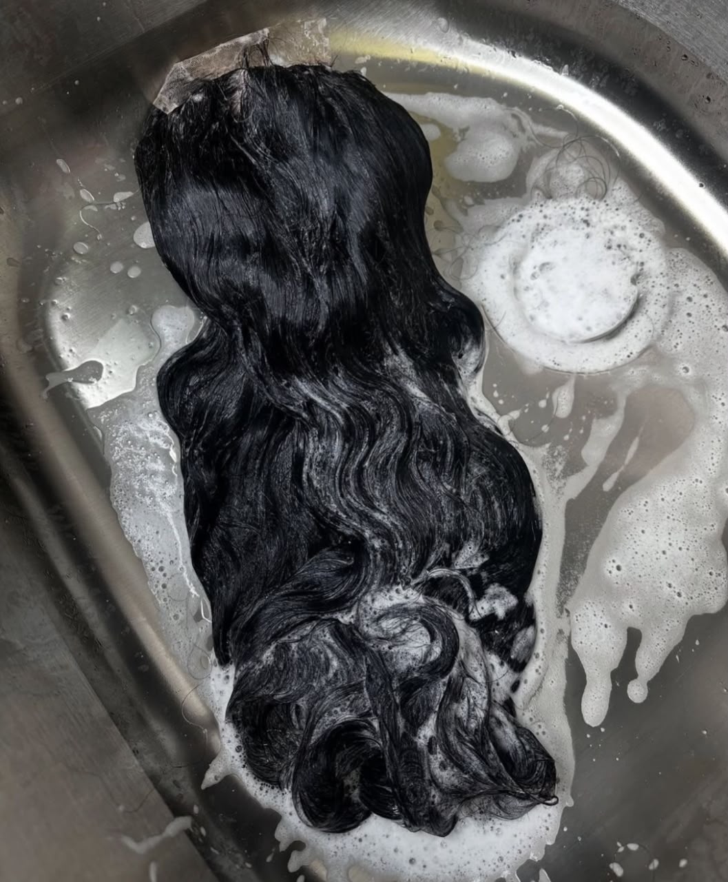 WIG WASH